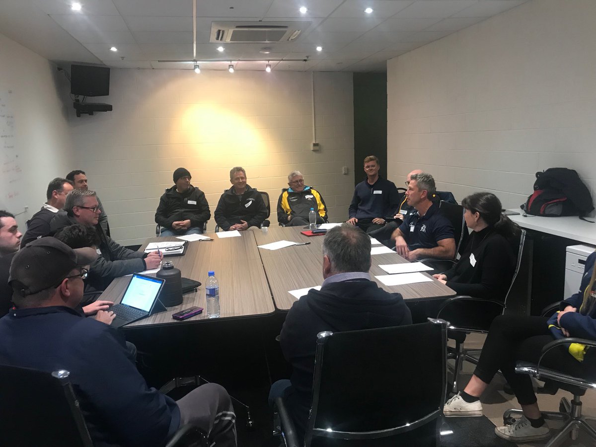 Stephen Field tweet media