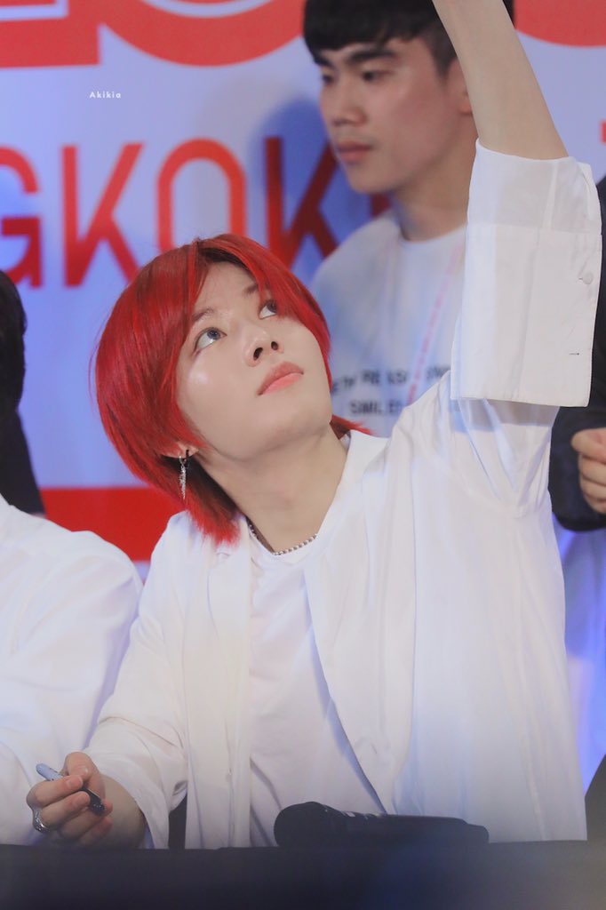 190619

💌💌💌

#유타 #YUTA #悠太
#NCT127_SUPERHUMAN