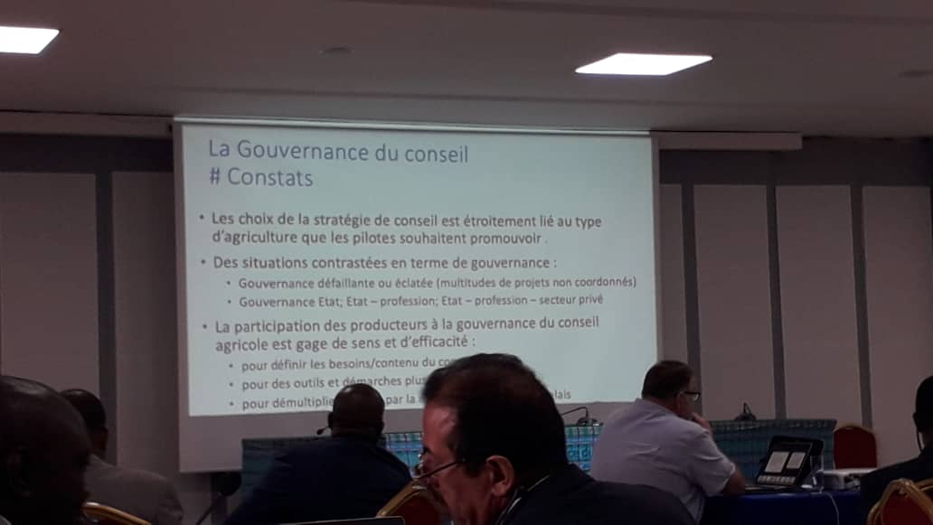 ngouambe1's tweet photo. La governance du conseil. #FUTUREAgExtension #AFRICALOCALEXTENSION @afaasinfo @infogfras @KristinMkulima @RESCAR_AOC @Cirad https://t.co/6tsLIpaLfz