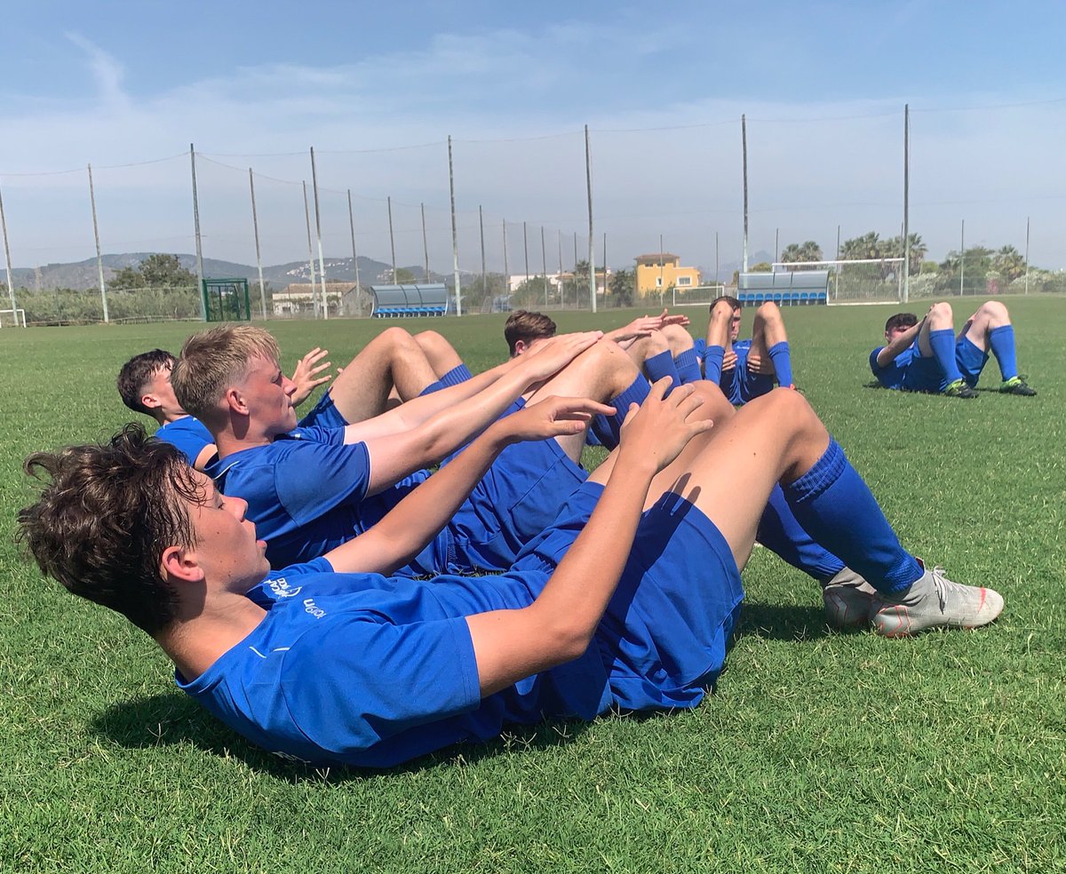 dcsoccer88's tweet photo. Football utopia!
Masterclasses with #UEFAProLicence Coach &amp; specialist coaching staff. #Unbelievable facilities in #Olivanova Spain. #Dedicated young people grasping every opportunity. #EuropeanLearning 
#MakingContacts
#LifeChanging
#FullyFunded
#Together https://t.co/3IwZwsKktv