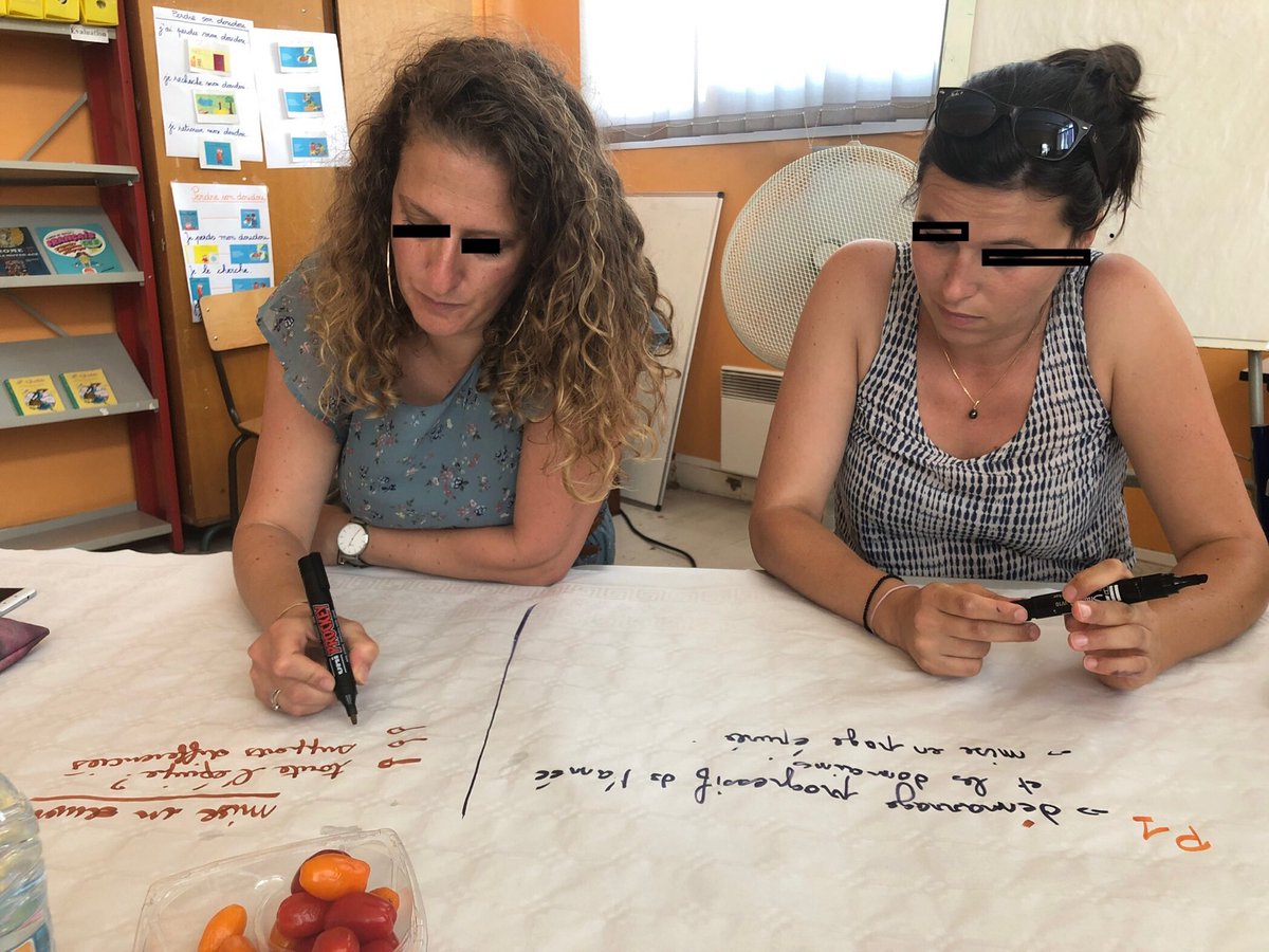 CassandreDufait's tweet photo. Premier world café, autour de problématiques de la #classe flexible. A refaire avec des améliorations. Merci à @ElsaOdorico @BarbaraAndouart @liliceseineur @laclassedechris @laclasse_demma et tous les autres!#BougeTonProjet91 https://t.co/GB6rgbZiZr