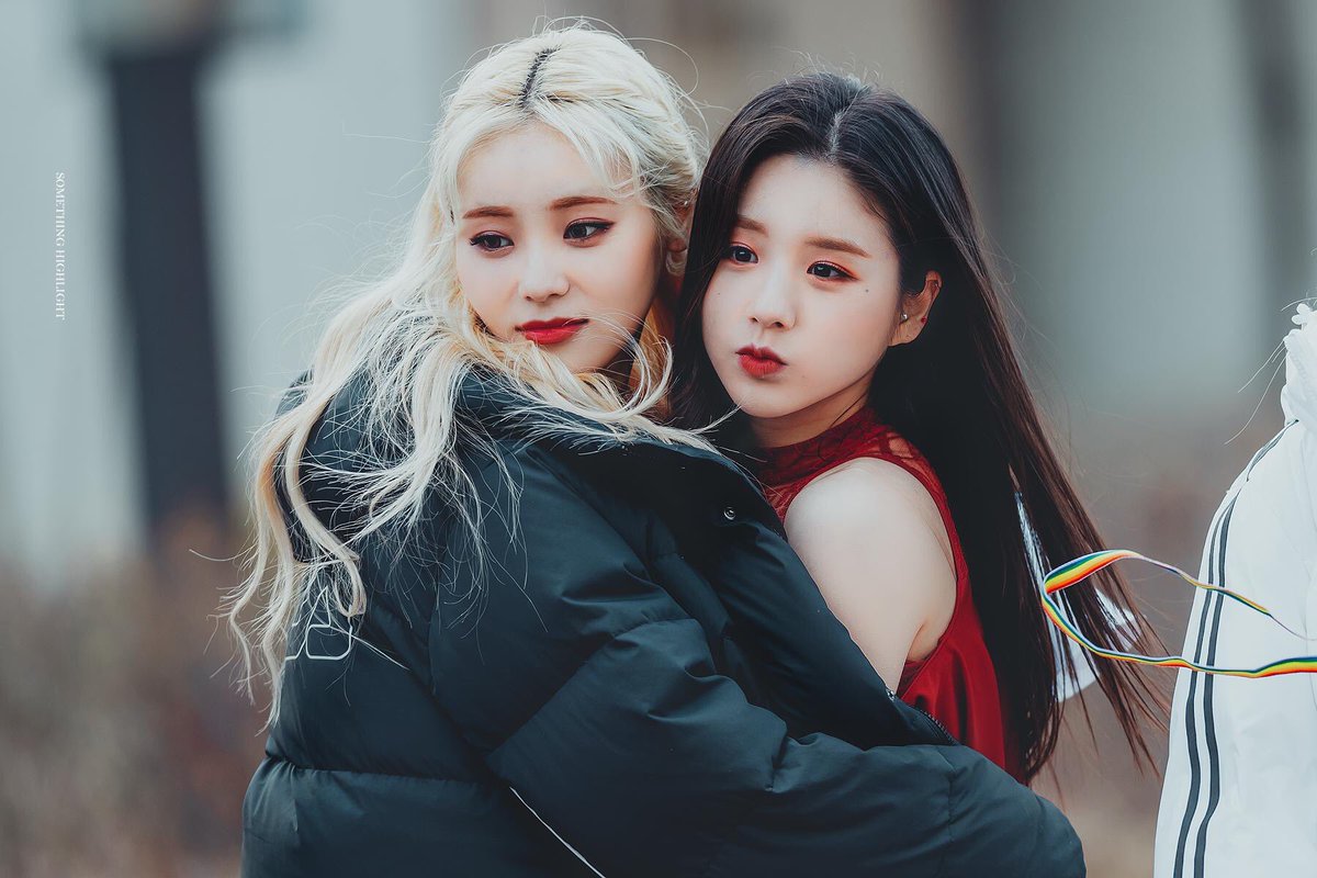 jinsoulpic's tweet photo. 190331 | © something highlight https://t.co/2PTZA2K44c