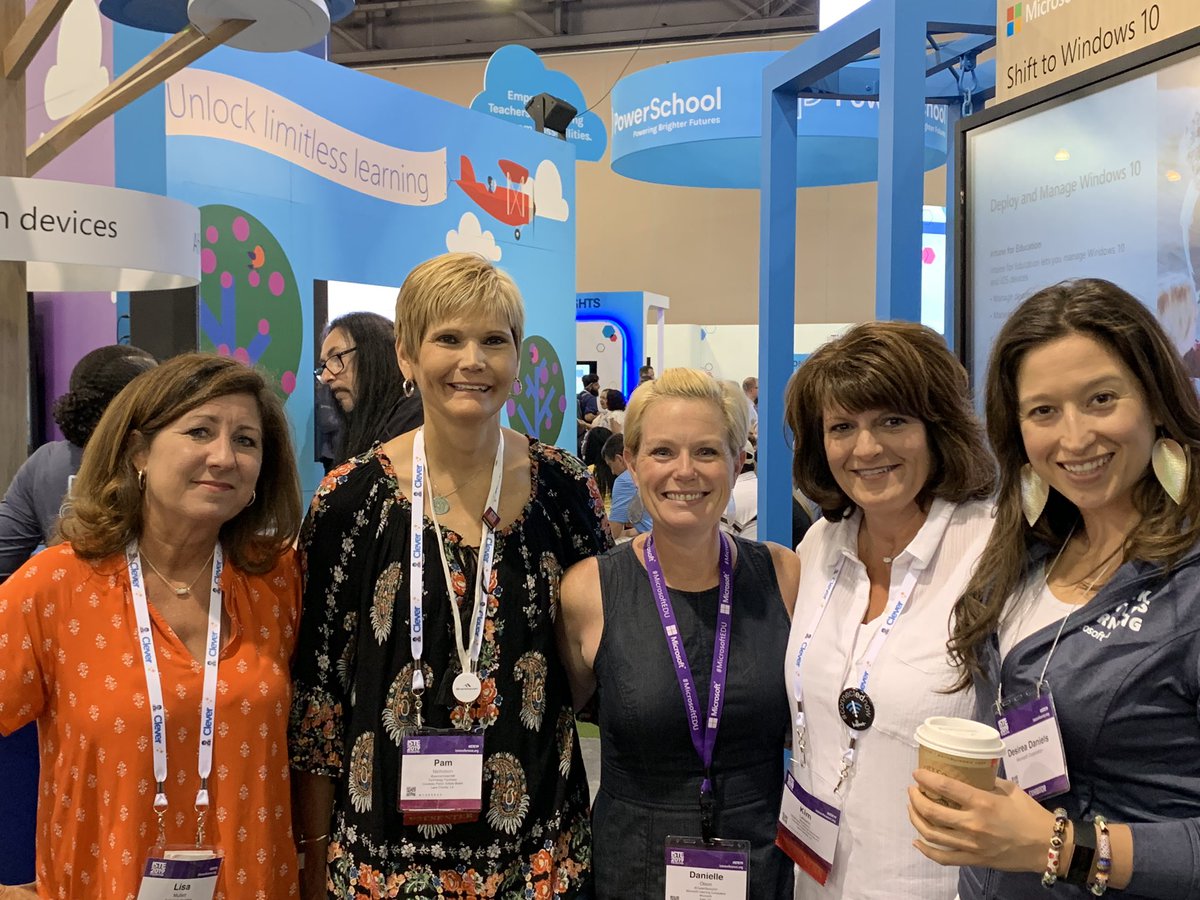 kleblanc1's tweet photo. Learning with our Microsoft team! #ISTE19 https://t.co/njsvMEzRuu