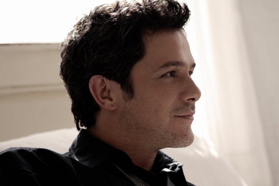 radiofanatica_'s tweet photo. "LABANA" @AlejandroSanz
https://t.co/fJPoAfgkag #LunesDeVS
Síguenos : https://t.co/5IFJYdW5SD ❤️
Donde los #sueños aprenden a nadar
Y para que no se #colme mi vaso
Lo cuento dando #sorbitos! https://t.co/EDsj0ShTvL