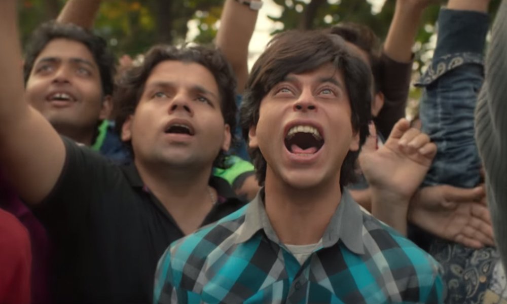 Fan.Thriller.Gaurav est un fan inconditionnel de la superstar du cinéma indien Aryan. De plus, Gaurav ressemble beaucoup à son idole. Mais quand son idole le déçoit, il décide d'utiliser cette ressemblance pour nuire.