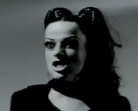 Seemann

Komm in mein Boot!
Ein Sturm kommt auf, und es wird Nacht.
Wo willst du hin?
So ganz allein treibst du davon.
Wer hält deine Hand,
Wenn es dich nach unten zieht?

Apocalyptica - Nina Hagen
youtube.com/watch?v=v-Yzdv…