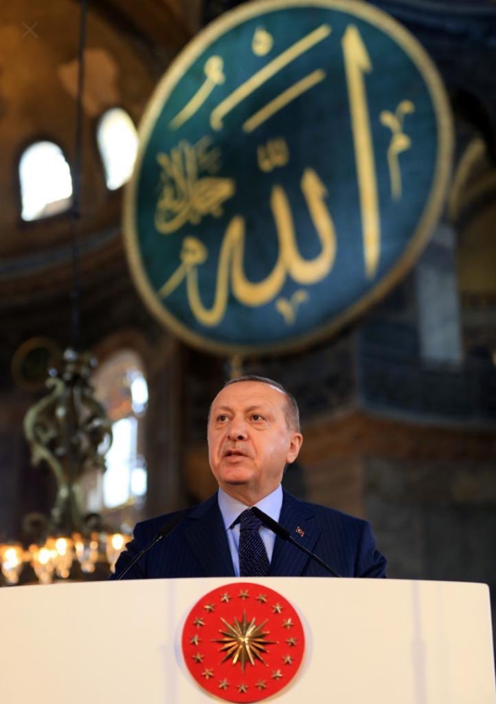 Asla yalnız değilsin.

<a href="/RTErdogan/">Recep Tayyip Erdoğan</a> 
#rte #RecepTayyipErdoğan #reis