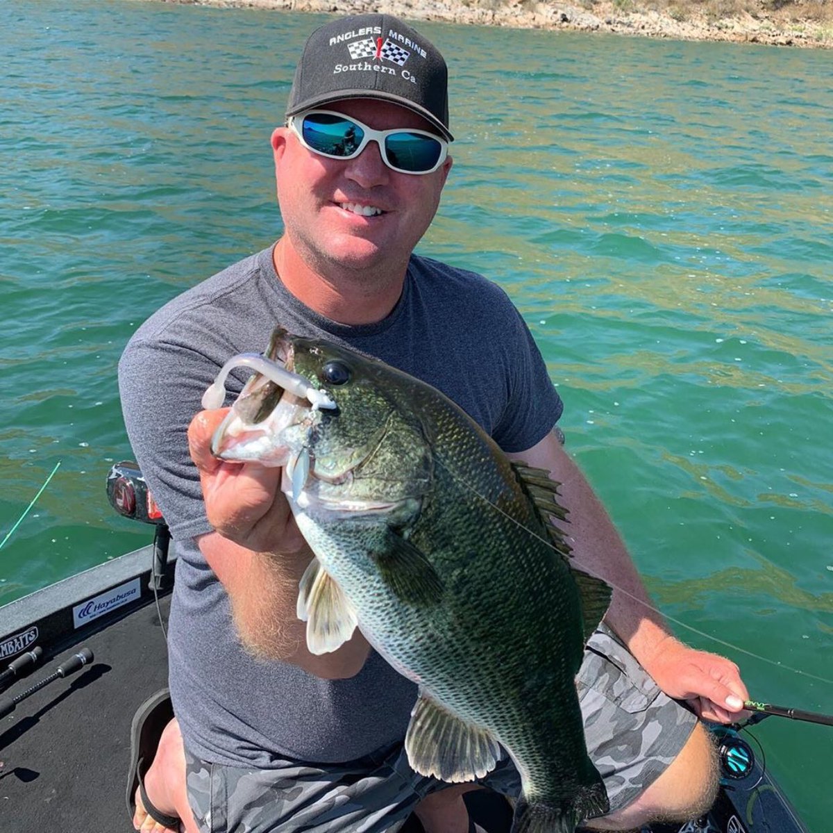 Summer bass bite is on at Diamond Valley Lake! Fish Head Rusty Brown caught this monster on the 1/4 oz Fish Head Spin! Hit him up if you wanna get out on DVL! 
#fishheadspin #fishing #bassfishing #californiafishing