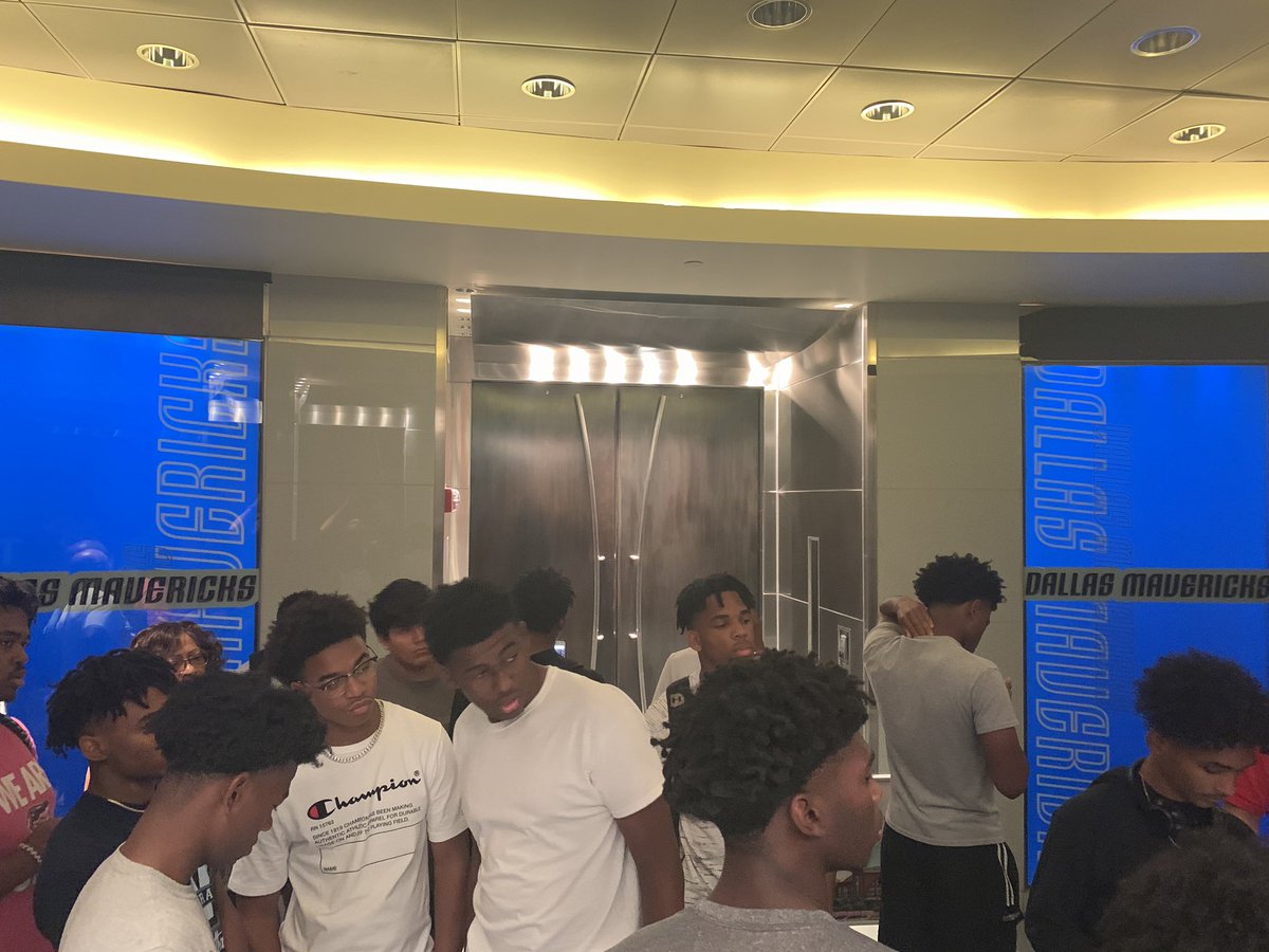 ChrisStunson's tweet photo. #YMLA2019 experience private facility tour of American Airlines Arena #EdRising2019 @EducatorsRising https://t.co/qBlvcAyZUn