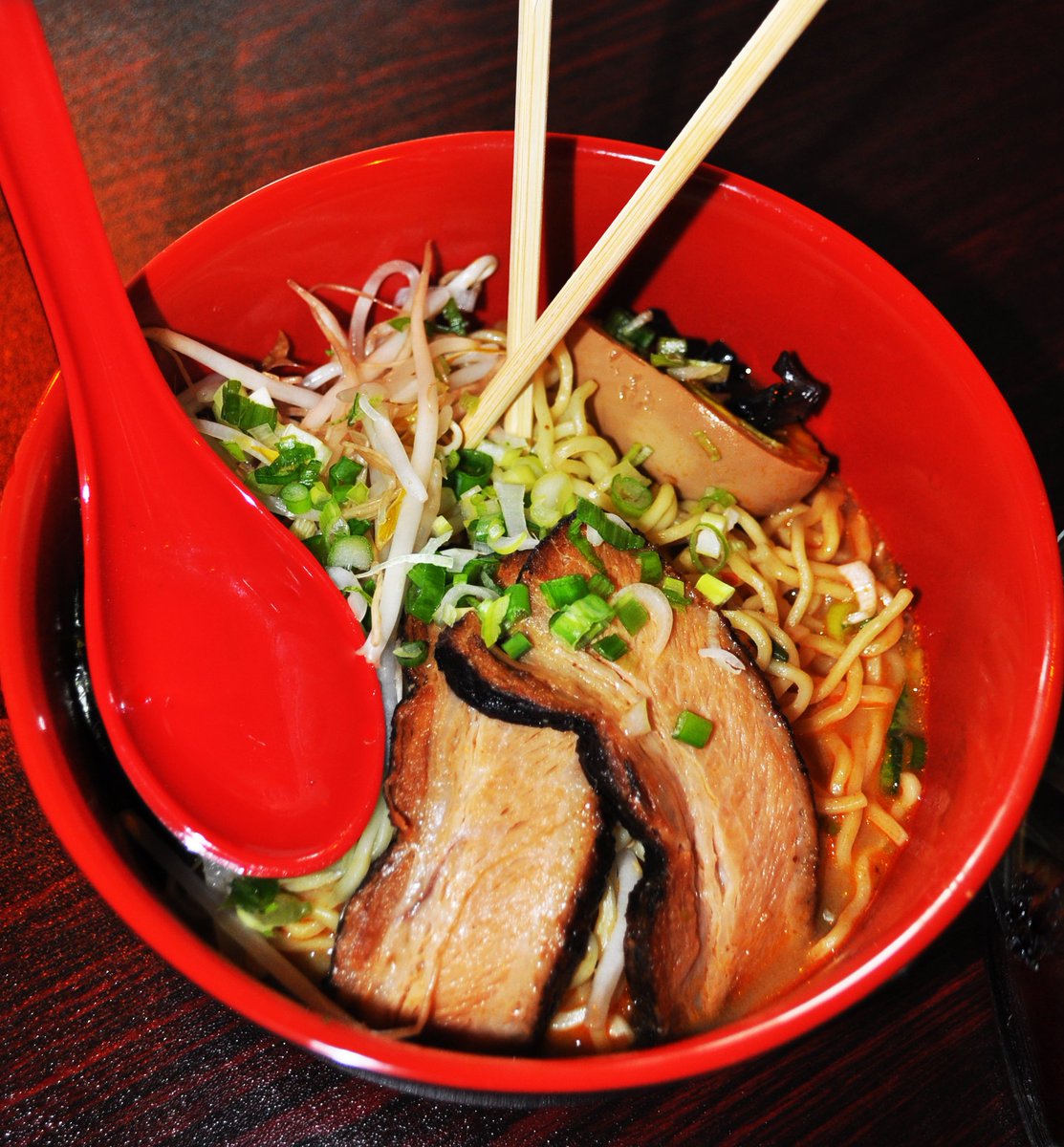 rameninnaperville hashtag on Twitter