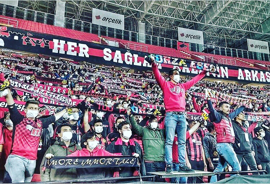 Lösemi teşhisi konan kardeşimizin kemik iliği nakli olması gerekmektedir. Sizlerden ricamız Türk Kızılayı Kan Merkezlerine kök hücre bağışçısı olarak kan vermeniz. Desteklerini esirgemeyen sizlere şimdiden minnettarız. 🙏 İletişim:Erdinç Önen (05056593523)