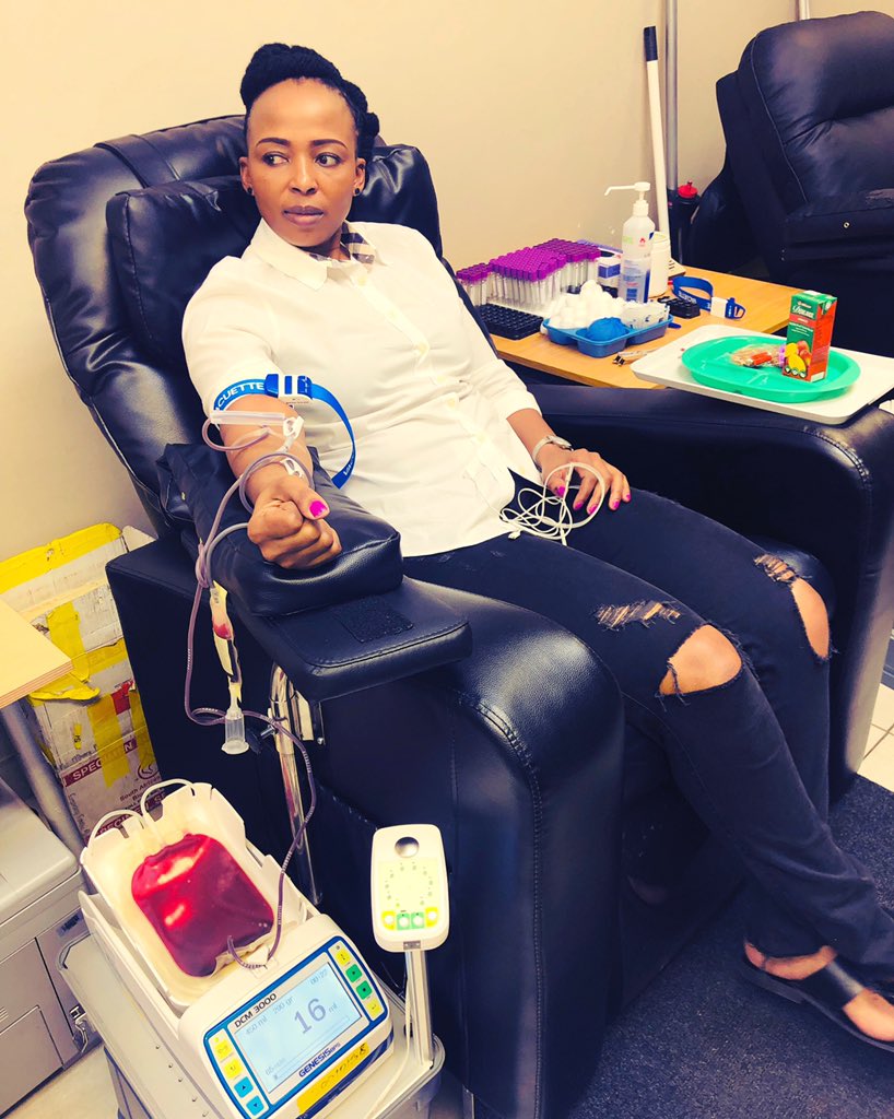 thuli_mashaba's tweet photo. @OpenTalkMasondo All the time, I’m a full time blood donor, it’s so fulfilling. #OnePint #ThreeLives #OPositive ❣️❣️❣️ https://t.co/PzBenbTdWQ