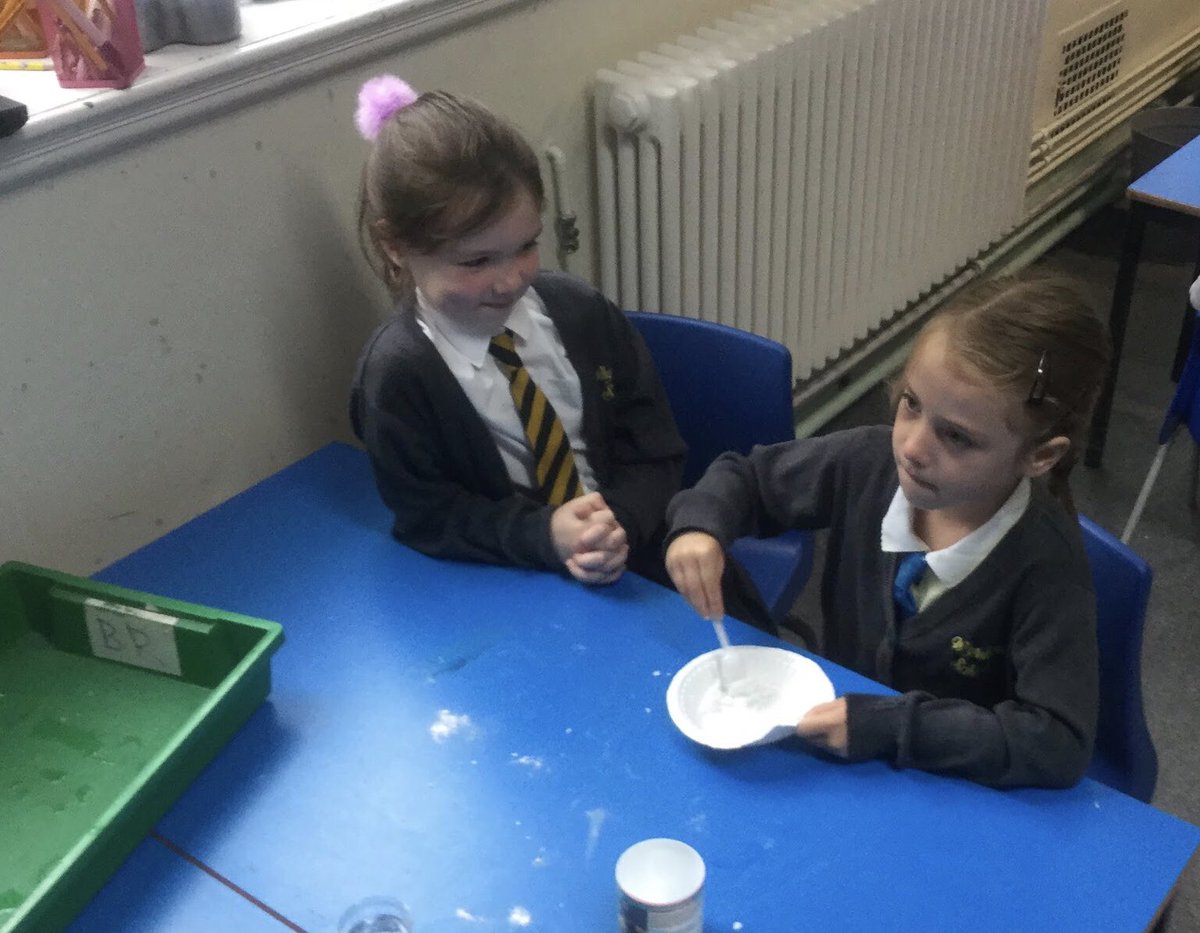 Whyteleafe School Science (@whyte_sch_sci) on Twitter photo 