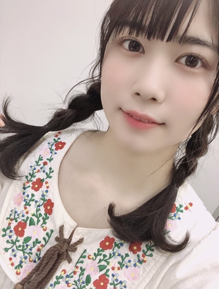 旧まさ丸 山﨑天 黒見明香 בטוויטר にぶちゃん可愛いね 丹生明里 日向坂46 にぶちゃん