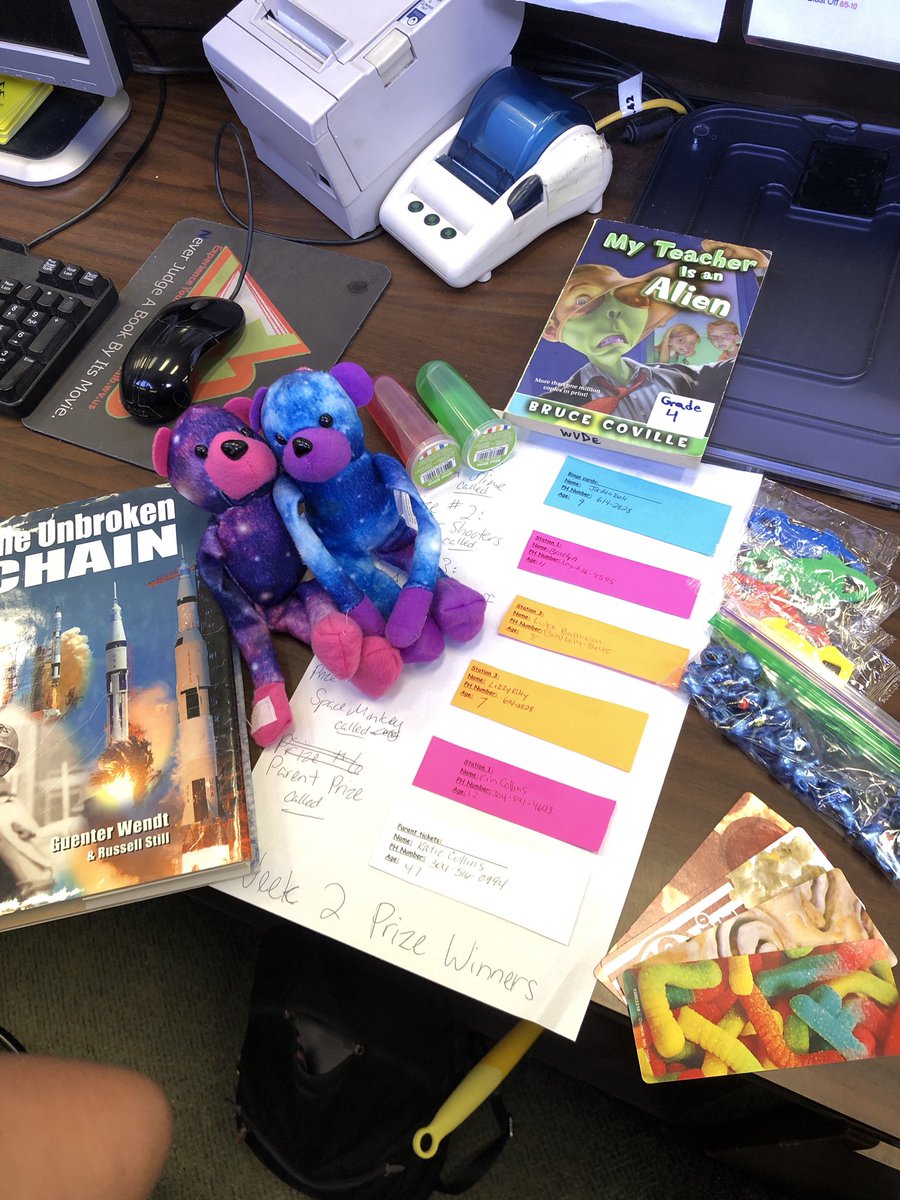 ERPublicLibrary's tweet image. Prizes are ready for pick up this week! #universeofstories #summerreading
