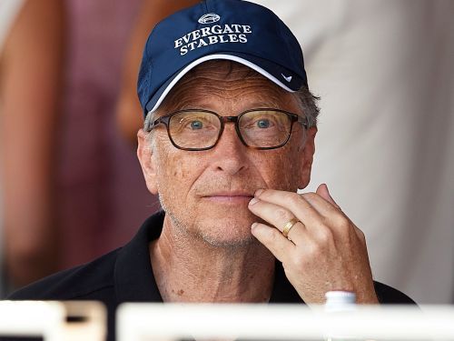 rdyexpress's tweet photo. RealEstate>Companies: Bill Gates says startup founders shoul... https://t.co/MasTh4Qh3M #realestate https://t.co/8nAQNlHpVU
