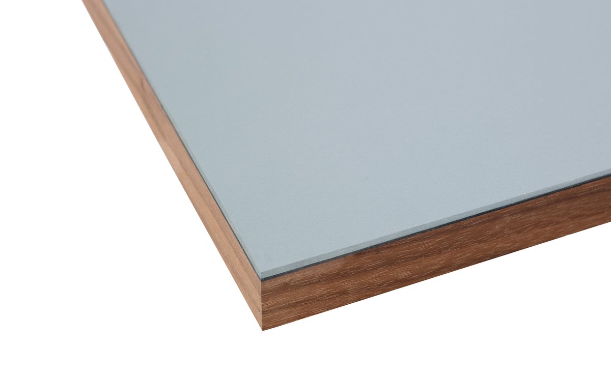 boardsdirect's tweet photo. Designed to be used as a table or a whiteboard, Plica is a versatile office must-have for #agile workspaces. Its folding design allows for quick and convenient storage, while its #whiteboard surface and castors give greater flexibility. Browse online: https://t.co/Z5EDZxKFsw https://t.co/q8azkpfEbE