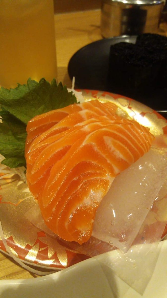 windree's tweet photo. Black Caviar + Sushi Sashimi = Never Fail. 😋❤ https://t.co/3G5WONAW8P