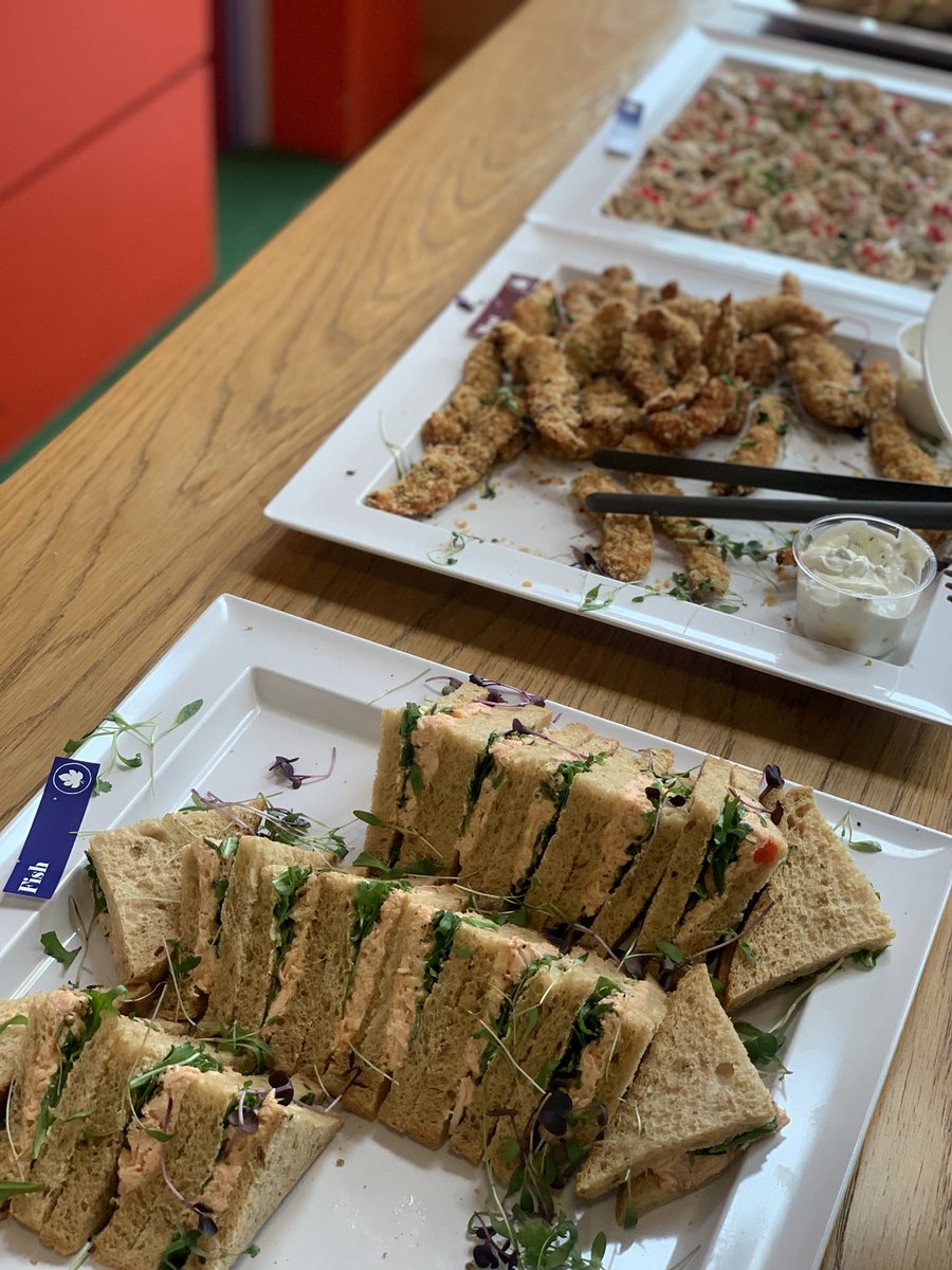 elft_RaCE's tweet photo. Such a warm and friendly atmosphere, talking to new friends over a delicious lunch - next up is the history about the DNA of care 💓 #Exp4ALL #whatdiet https://t.co/kOQTZTjHAI