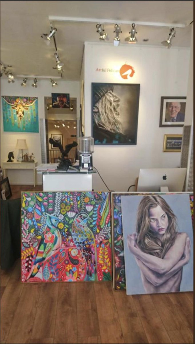 Our local #PickOfTheWeek is <a href="/artfulpelican/">Artful Pelican</a>, based in #SE3. They are a non-profit art gallery that help raise money for the #homeless in #London.

#local #art #gallery