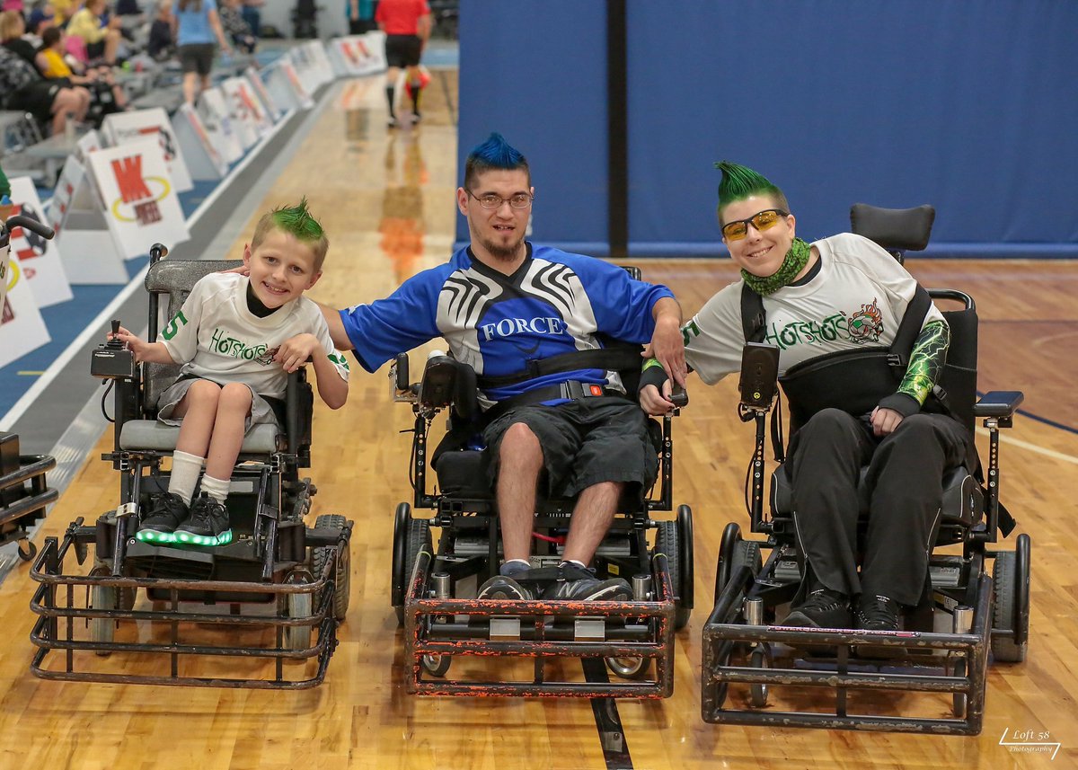 HotShotsPower's tweet image. @HotShotsPower and @adaptivesportoh opponents and friends! #moldybluesandwich #MKseries19 #USPSAPowerSoccerAssociation