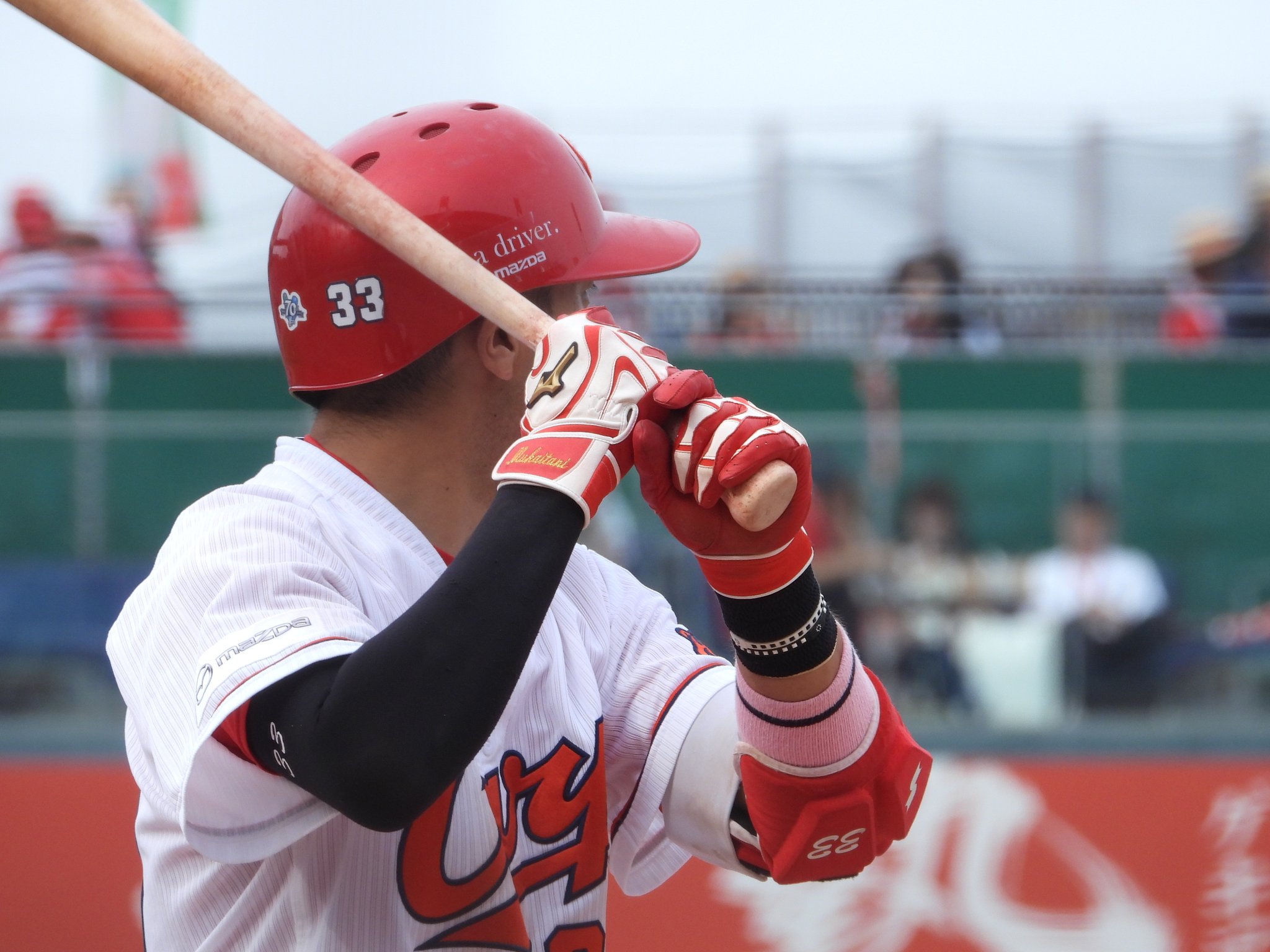 全品送料0円 Daisan様専用 広島カープ菊池涼介選手バッティンググローブ グローブ 野球 10 854 Www Laeknavaktin Is