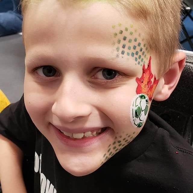 HotShotsPower's tweet image. #TeamSpirit with "Little" Luke on @HotShotsPower! #thegreenmachine #MKseries19 #powersoccerlife #disabilities #wheelchair #sports #USPSAPowerSoccerAssociation