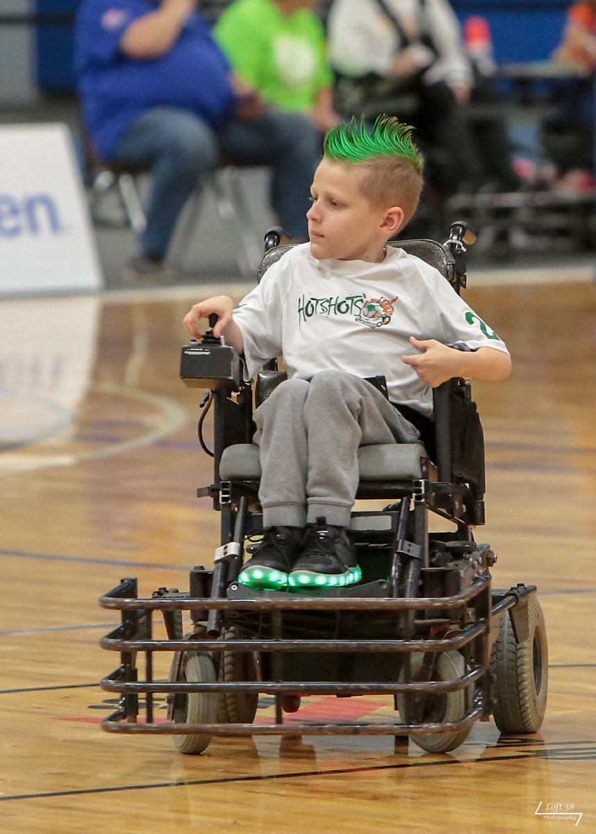 HotShotsPower's tweet image. #TeamSpirit with "Little" Luke on @HotShotsPower! #thegreenmachine #MKseries19 #powersoccerlife #disabilities #wheelchair #sports #USPSAPowerSoccerAssociation