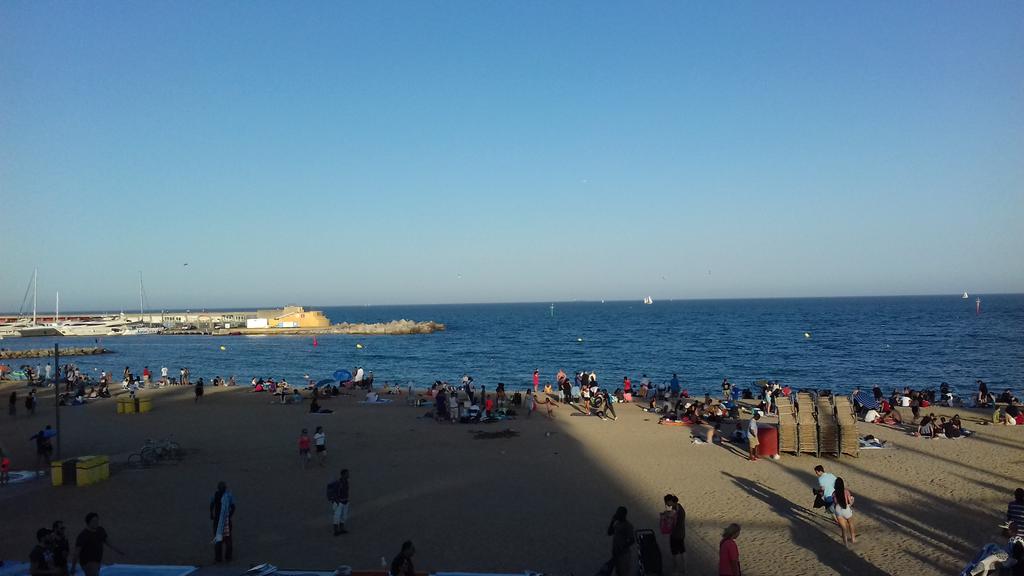 AacharyaAaditya's tweet photo. लखरलखर around #Barcelona. #RandomTravels
#JoyOfBeingAlive https://t.co/jHbXoslbnl