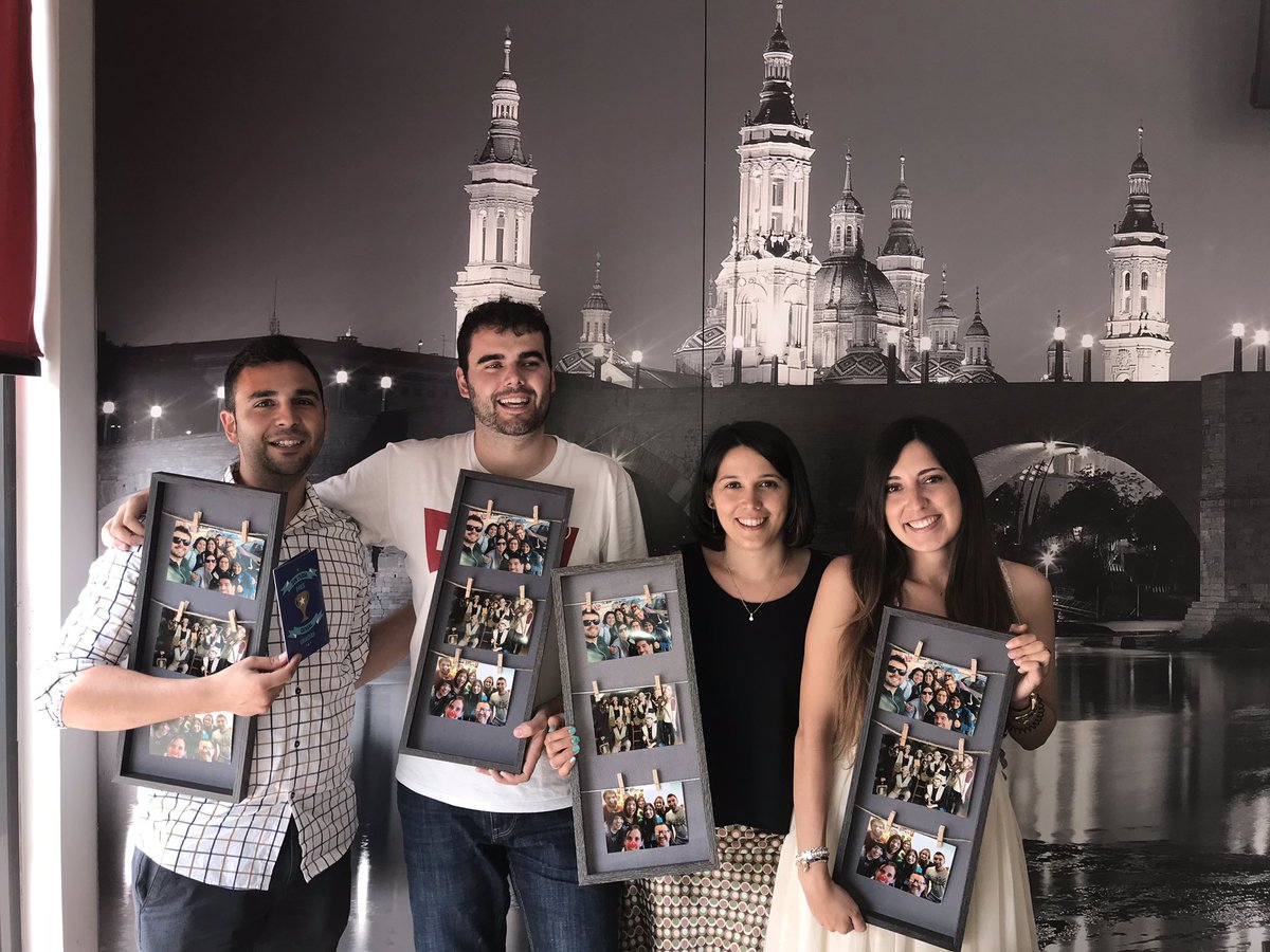 Nos despedimos de nuestr@s compañer@s del curso 2018-19. <a href="/dgafprofesorado/">F. Prof. Aragón</a> <a href="/dgalextranjeras/">L.Extranjeras ARAGON</a>