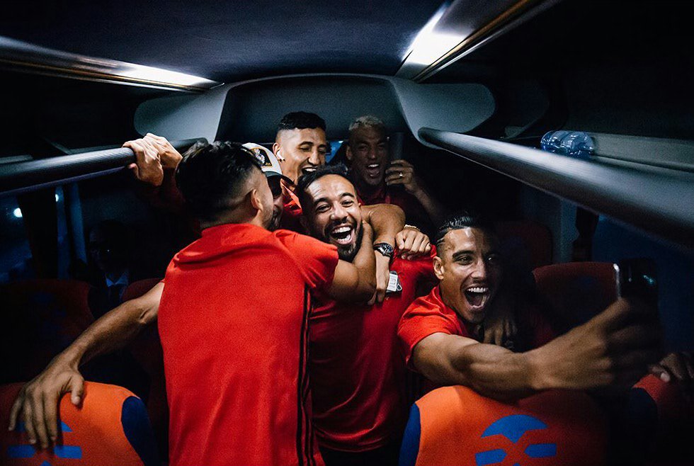 Izemanass's tweet photo. 📸 Notre force c'est notre solidarité Unie pour la Nation Fier de vous Monsieur👌🦁 

.
.
.
.🇲🇦🦁🏆🦁 🇲🇦
#Maroc #Morocco #المغرب #CAN2019 #MARNAM #المغرب_ناميبيا #TotalAFCON2019 ☞ #IZEMPRO https://t.co/QXJkOhPai0