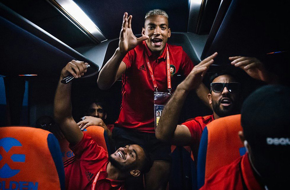 Izemanass's tweet photo. 📸 Notre force c'est notre solidarité Unie pour la Nation Fier de vous Monsieur👌🦁 

.
.
.
.🇲🇦🦁🏆🦁 🇲🇦
#Maroc #Morocco #المغرب #CAN2019 #MARNAM #المغرب_ناميبيا #TotalAFCON2019 ☞ #IZEMPRO https://t.co/QXJkOhPai0