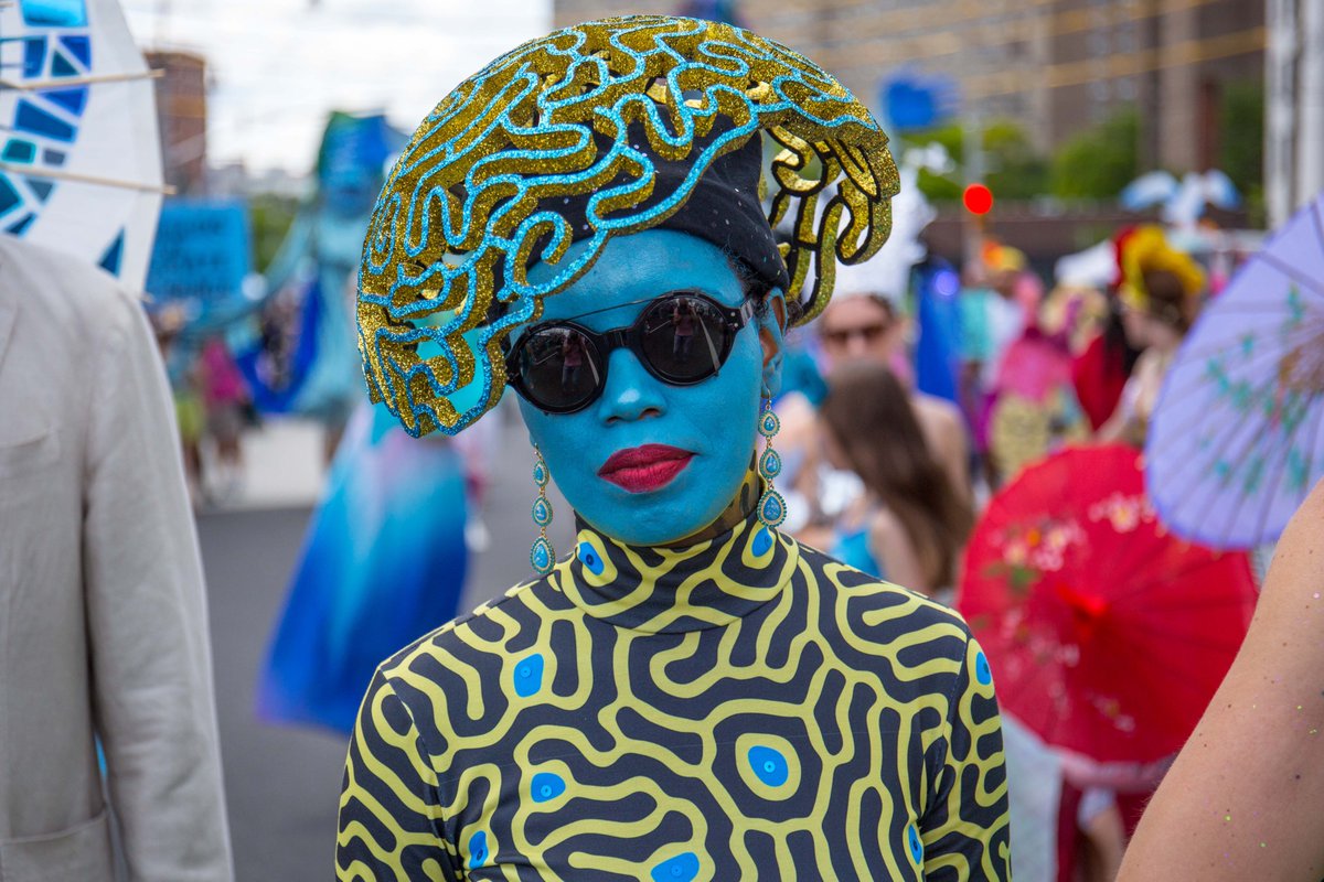 Photos: Coney Island Packed To The Gills For 37th Annual Mermaid Parade. ht...