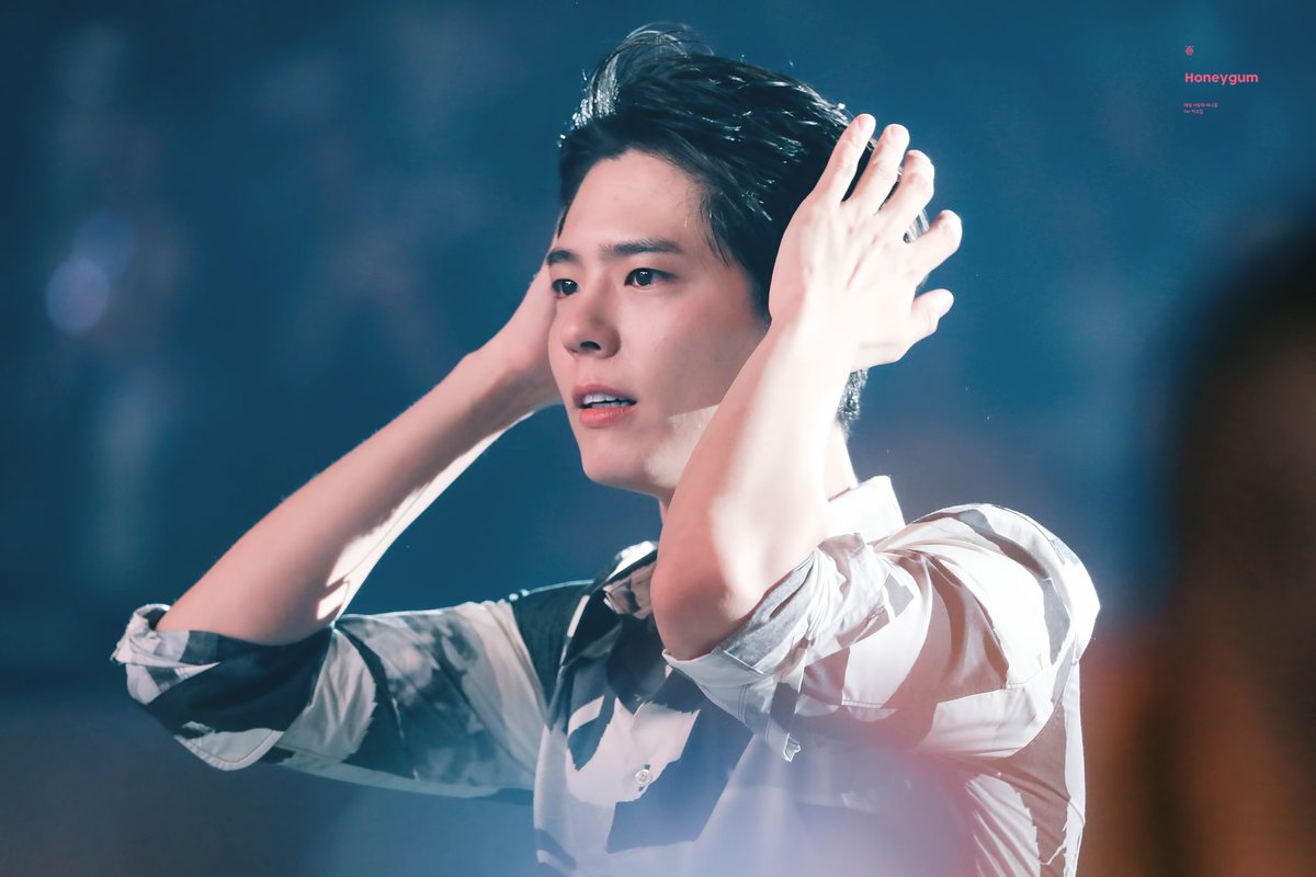 190622 좋은 날in마닐라

<a href="/BOGUMMY/">박보검</a> 사랑한다구요...진짜...

k.kakaocdn.net/dn/OtrUZ/btqwg…
k.kakaocdn.net/dn/Utn8K/btqwh…

#박보검 #ParkBoGum #ParkBoGumMNL #박보검사랑해