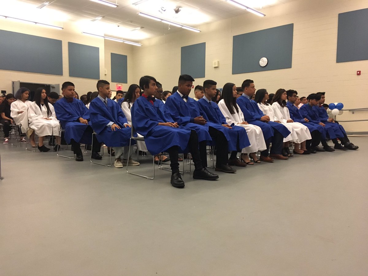 PaulRobesonNBPS's tweet image. Celebrating our #Grade8 students as move on to the phase of their academic journey #PRCSArts #AllIn4NB thanks to #PRCS alumna Sunae Long for her inspiring speech.