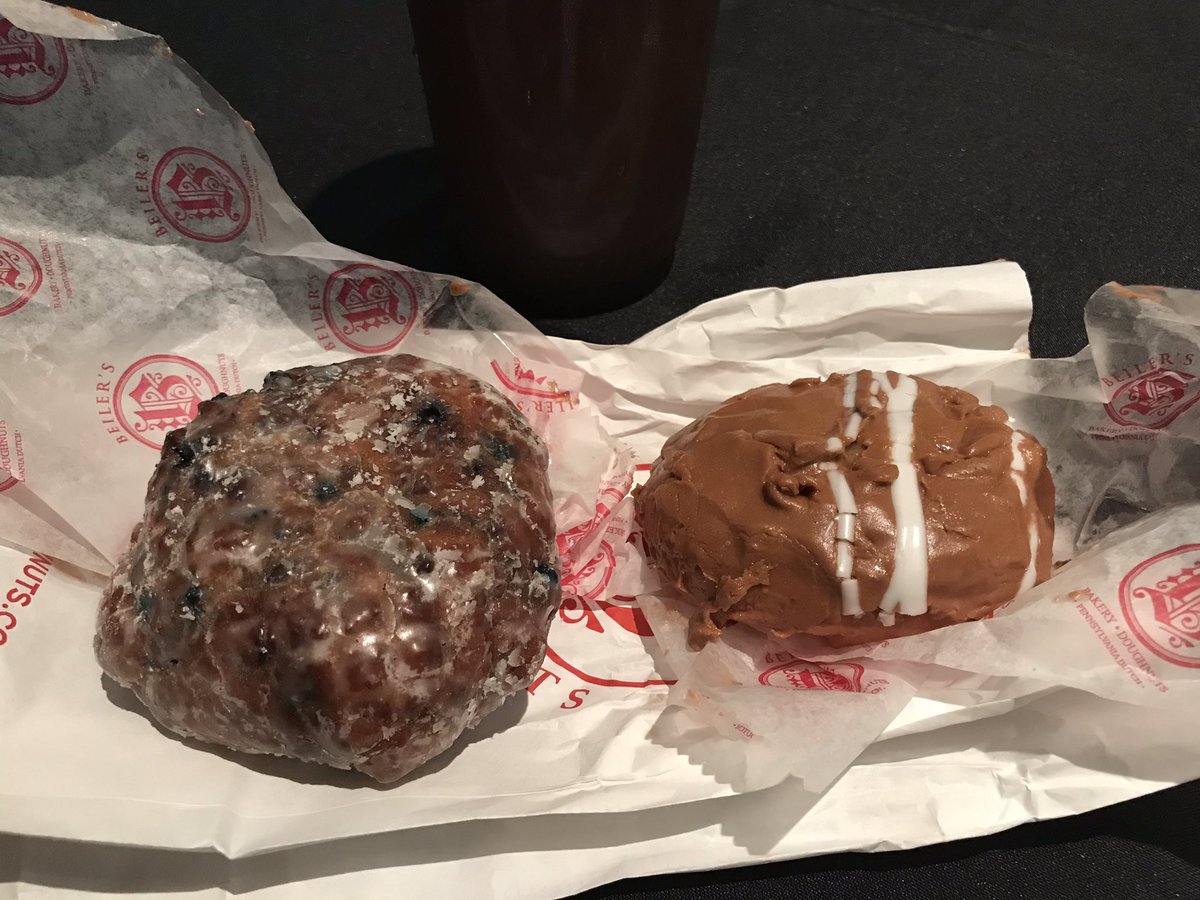 greadjasnoff's tweet photo. From sleep deprived to wide eyed with a little help from @beilersdonuts and @OldCityCoffee for my second morning at #ISTE2019!! @RdgTerminalMkt always a Philly fave❤️🍩☕️ https://t.co/31sIDeeZ9d