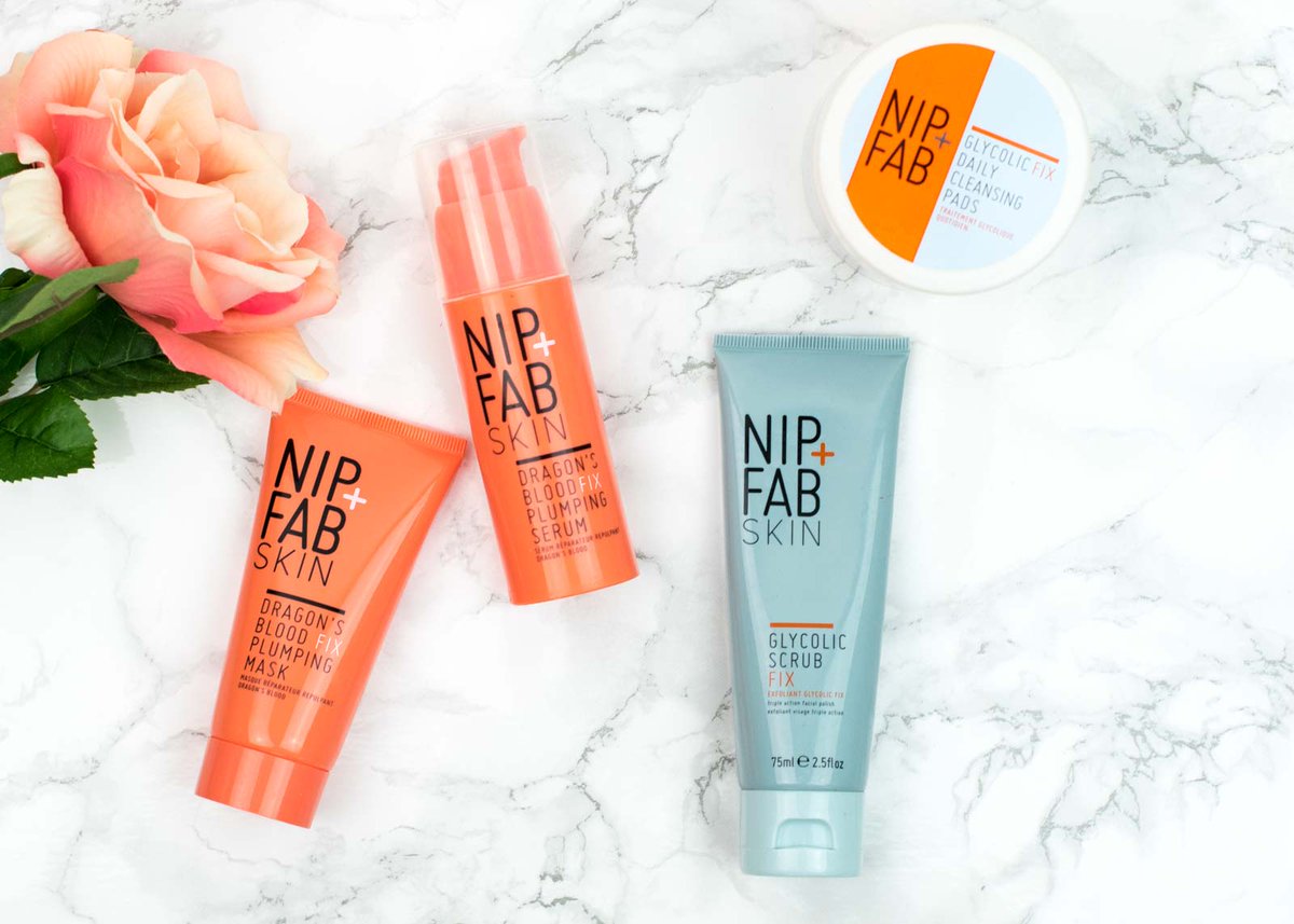 cosme_club's tweet photo. Nip+Fab hayranları?🤩 Cosme’nin popüler incelemelerinde Glycolic Scrub Fix yer alıyor🌈 Sizin favori Nip+Fab ürününüz hangisi?🎈#incele #cosmeclub #nipfab https://t.co/y8kUQP6dl9