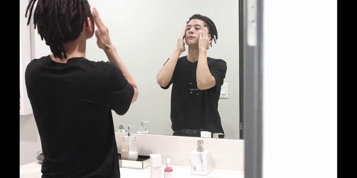 mheexmom's tweet photo. น้องเชเช่ บิวตี้บล็อกเกอร์สายฝืน ไม่อยากรีวิวแต่ต้องทำ https://t.co/TzAffTgd78