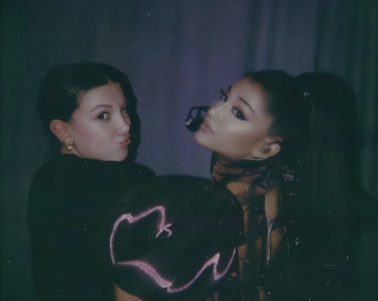 thearianarchive's tweet photo. hq version!
#arianagrande https://t.co/Vz6eeoQspr