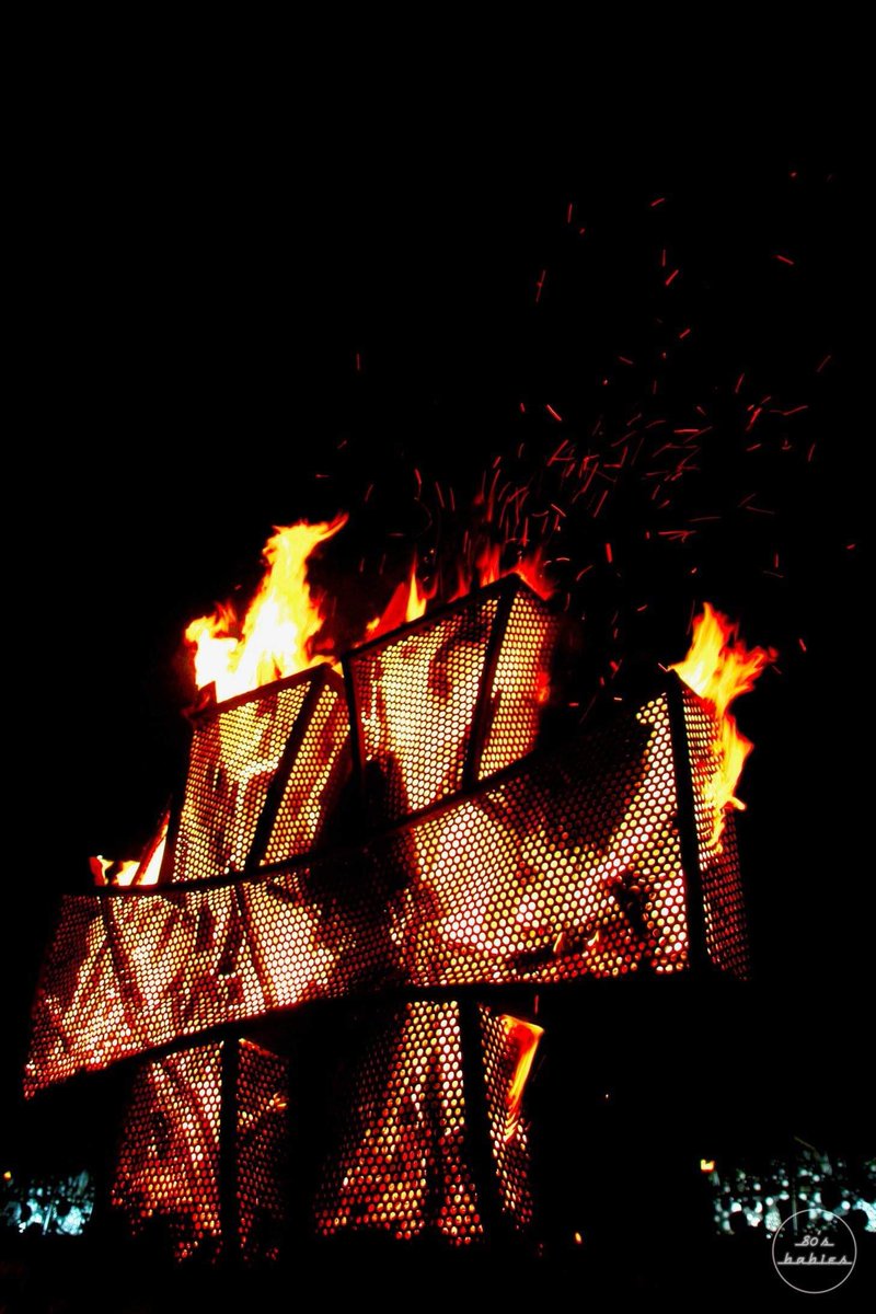 80sBabiesTweets's tweet photo. Merci @hellfestopenair pour ce week-end... On a déjà envie de retourner en enfer ! 🔥😈 Bientôt le live report et l'interview pioche des festivaliers sur @80sBabiesTweets 🎥🤘#hellfest #seeyousoon https://t.co/2TWV8Y05fZ