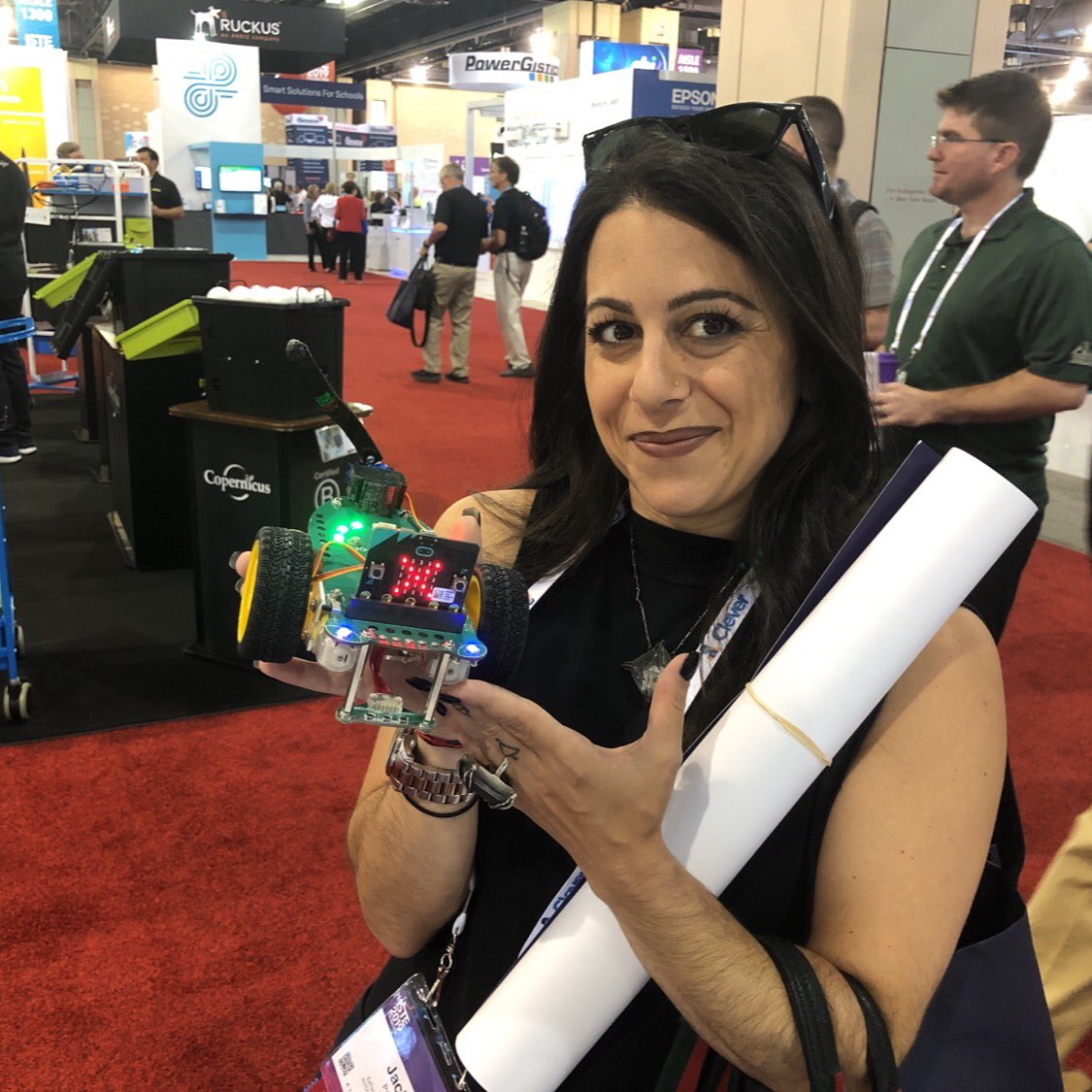 JPatanio's tweet photo. #ISTEGIggle found the cute sleuth and popped a balloon w/ @urbanfoxe #ISTE19 @GooseChaseEDU scavenger hunt https://t.co/1mKAsEwm5G