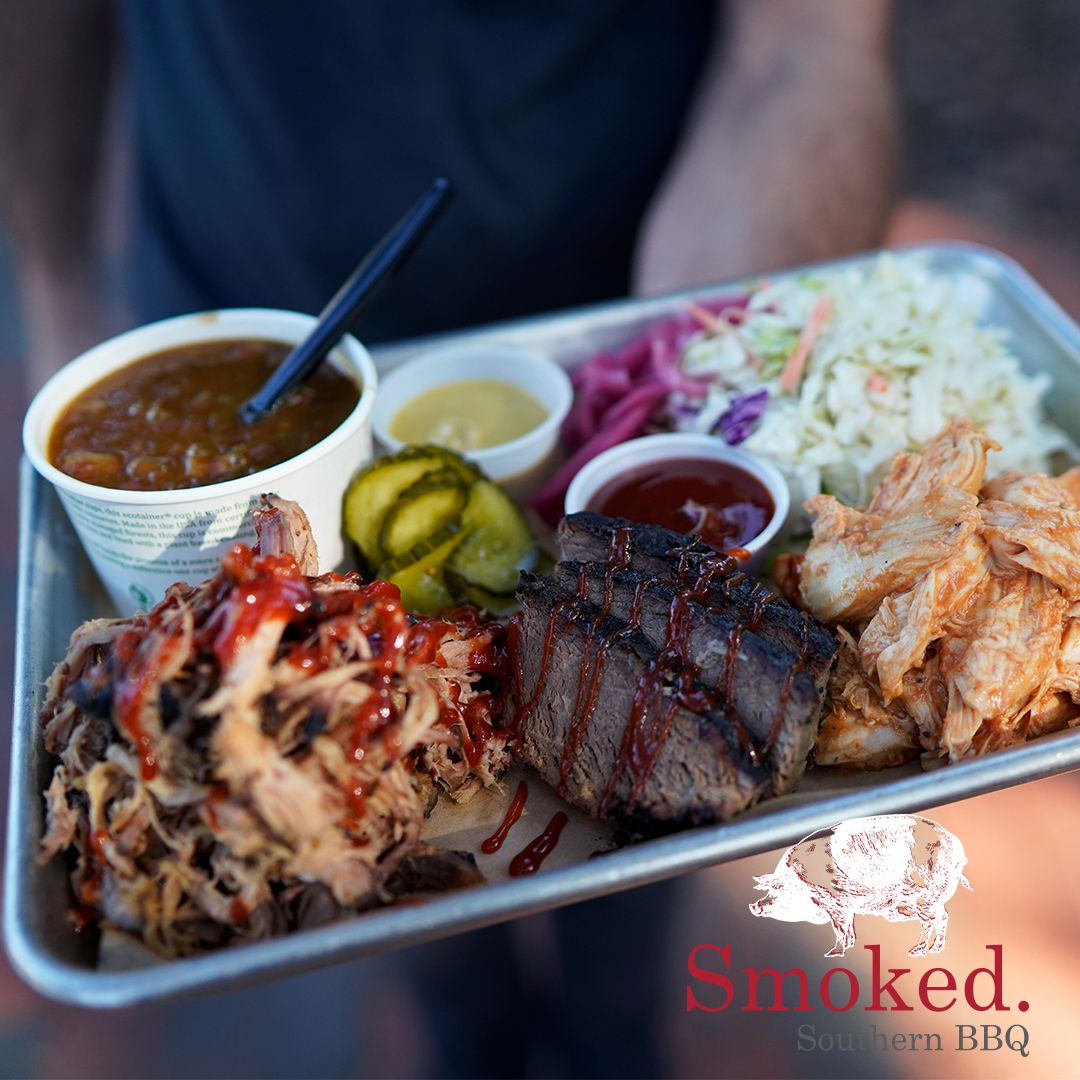 Smoked904's tweet photo. 🕛 All of our Smoked BBQ Platters are just $9 each on #MeatloverMonday!

🐖-Pulled Pork Platter
🐄-Sliced Beef Brisket Platter
🐔-Smoked Chicken Quarters Platter
🍖-Hickory Pork Ribs Platter

Served with BBQ Beans, Cole Slaw, and House Pickles!

📸: Tom Schifanella Photography https://t.co/Yhr9ObQ5x3