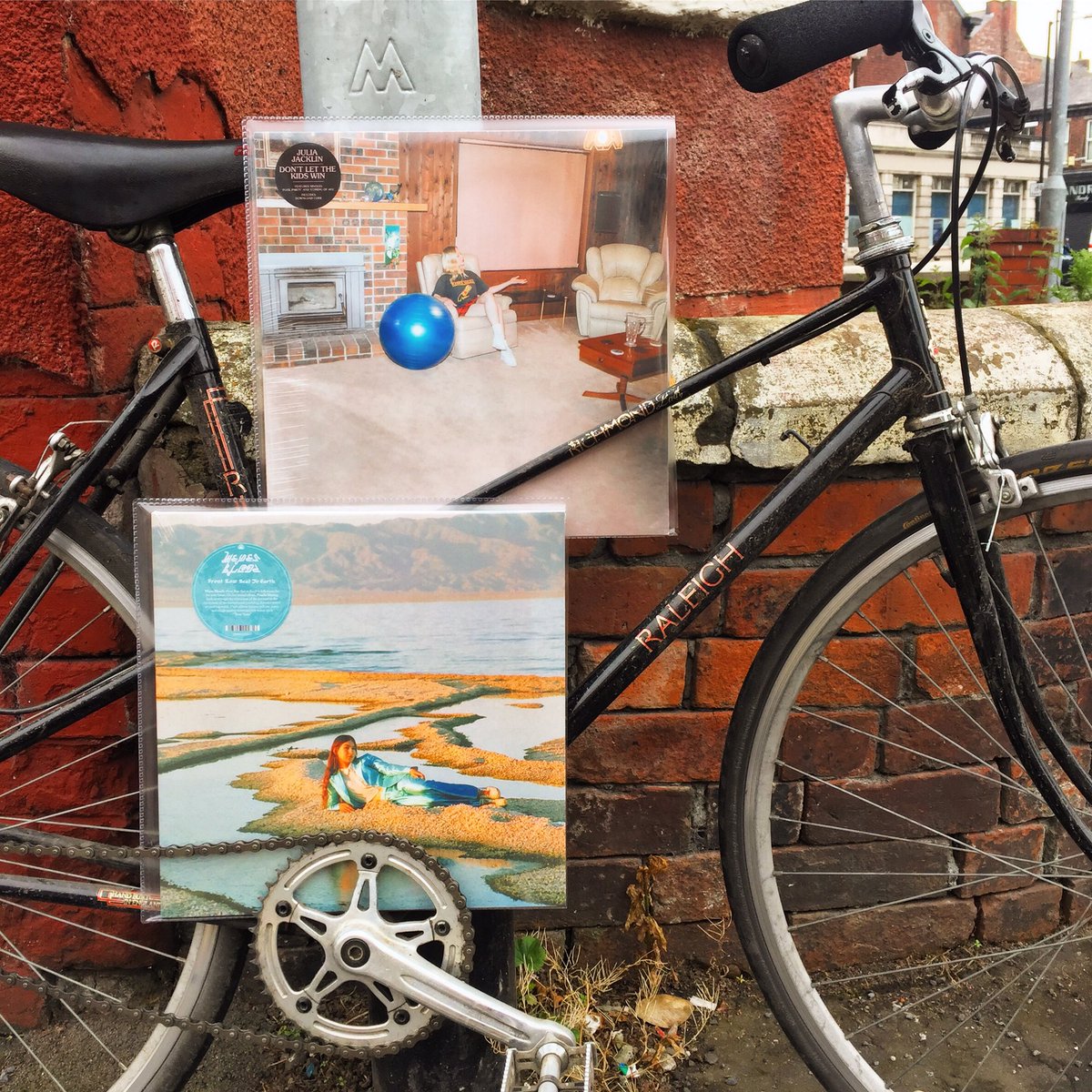 WildernessRecSt's tweet photo. #BeforeTheyWereBig, (perhaps they were cycling) current faves @JuliaJacklin and @WeyesBlood released LPs ‘Don’t Let The Kids Win’ and ‘Front Row Seat To Earth’ #currentlyinstock https://t.co/ZHLHWhYq0r