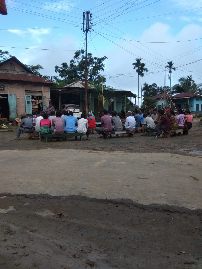 DcKolasib's tweet photo. GramSabha on Rainwater conservation held at Nisapui Village on 22/06/19 as per initiative of @mowrrdgr. Program included reading letter from Hon'ble PM @narendramodi, cleaning water tanks &amp; planting trees. @PMOIndia @ruralwaterindia #Jalshakti #PMletter #RainWaterconservation https://t.co/VWS0zHMqW8