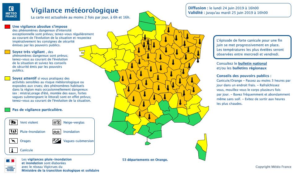 Prefet79's tweet photo. ☀️🌡️Météo France vient de classer le département en vigilance orange canicule.
Les températures les plus élevées sont attendues entre mercredi et  vendredi. Soyez prudents et prenez soin des personnes fragiles.📞15 : en cas d'urgence.
Plus d'infos ➡️https://t.co/zFcSFvkibz… https://t.co/PDZityQq7c