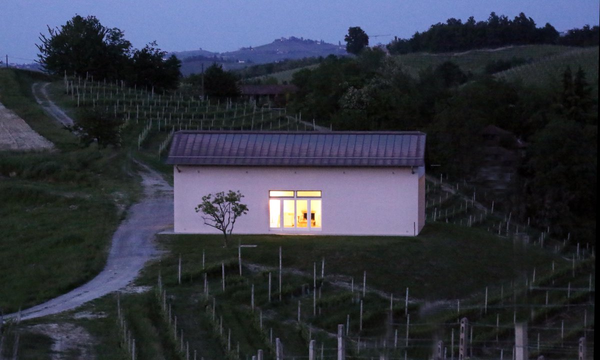 [La Casa dell’Artista]
The very romantic house has one of the greatest views of the surrounding vineyards
#ceretto #cerettownery #langhe #wine #vino #winelover