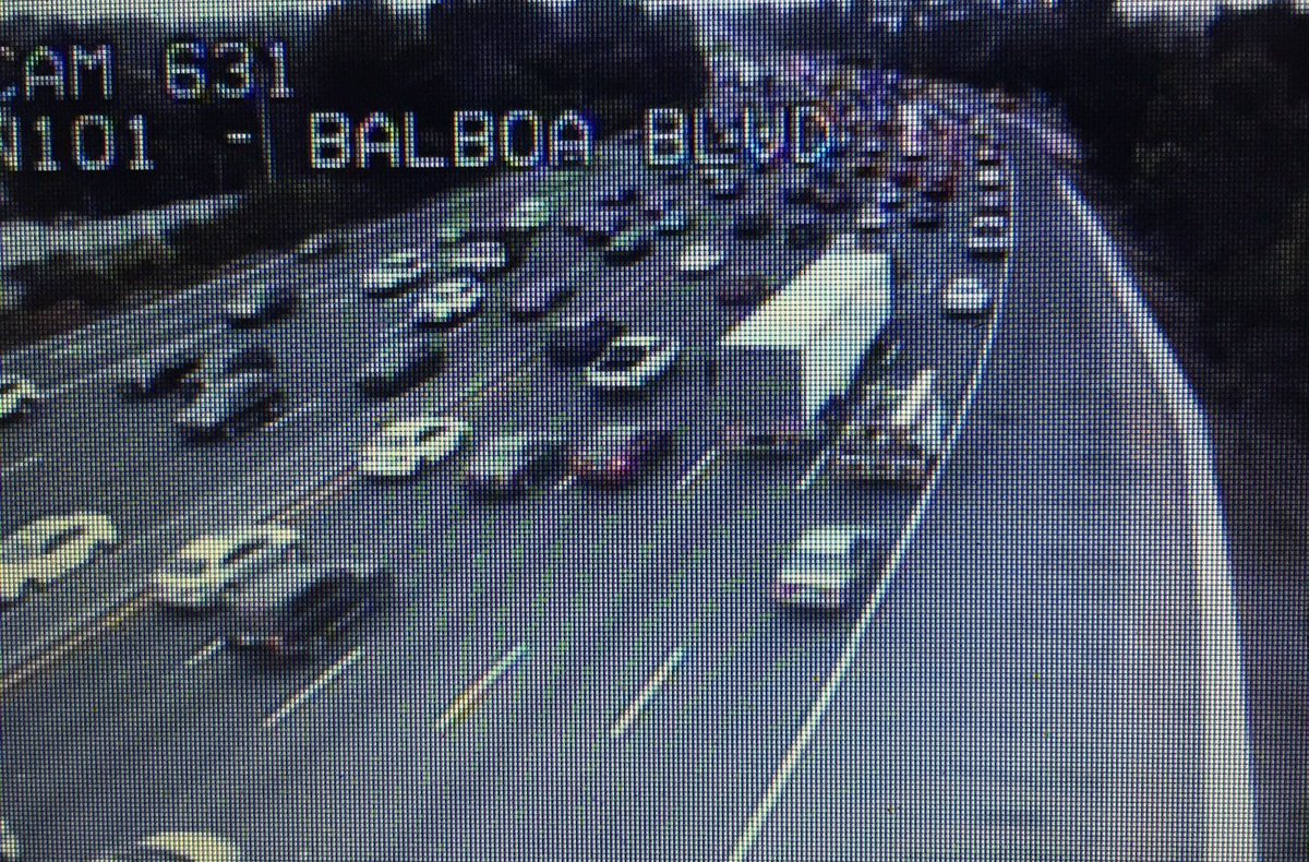 scottburtknx's tweet photo. #101Fwy EB slow from Tampa to the 405 again leaving Coldwater Cyn to the 134, WB slow from the 170 to the 405 and then reduced speeds through #Encino @KNX1070 #LATraffic #KNXTraffic #CaltransDist7 https://t.co/MKwJBc0I8l