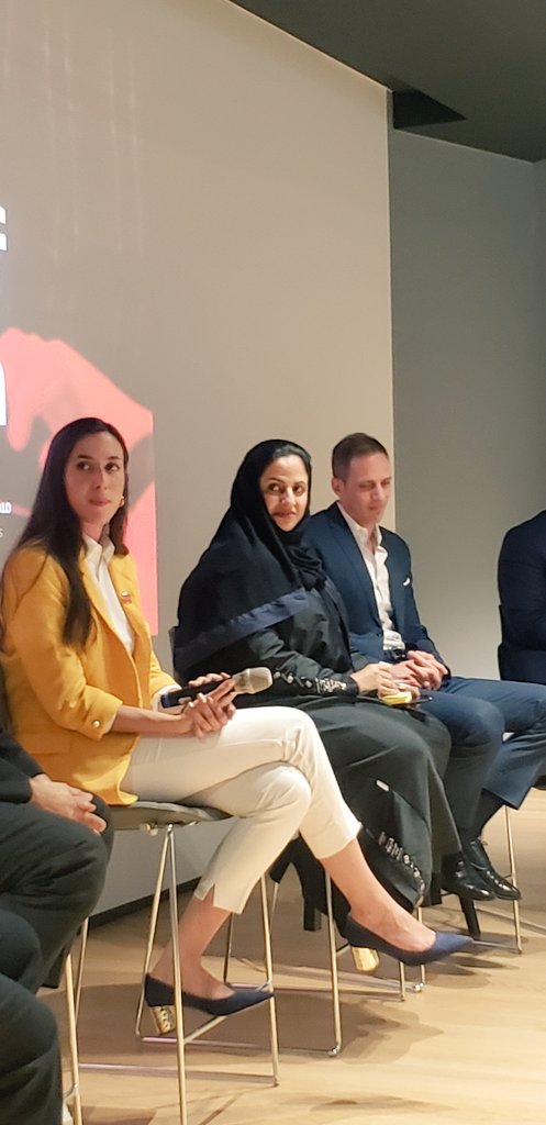 GetBeeOfficial's tweet photo. @GetBeeOfficial is live at the #FutureOfEducation conference! Our Founder and CEO shares her thoughts on how Dubai's educational future will be heavily impacted by technologies. 
@KHDA @GEMSEducation @TheaMyhrvold #DubaiFutureAccelerators https://t.co/hEb7IetDBm