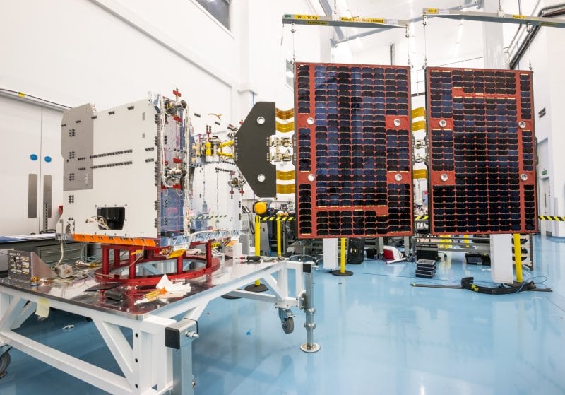 LatamSatelital's tweet photo. #FORMOSAT7/#COSMIC2, evolución en #GNSSRO
La constelación conjunta entre #NSPO 🇹🇼 y #NOAA 🇺🇸 de seis satélites medirá múltiples variables de la atmósfera mediante GNSS-RO utilizando los sistemas #GPS 🇺🇸, #Galileo 🇪🇺 y #Glonass 🇷🇺
https://t.co/oEL0BRU9nk https://t.co/lgA4i4MHl2