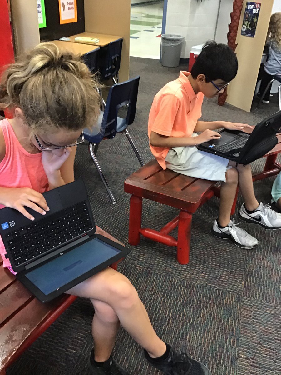 rmccoy313's tweet photo. Our research of African countries has reached a fever pitch: The presentations MUST be finished by the end of the day tomorrow!
#libertyoaks
#LPSsummer19 
@libertyoaks https://t.co/pavmvu5W0w